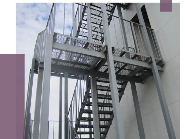 Монтаж пожарных лестниц в Торжке от 7770 руб.