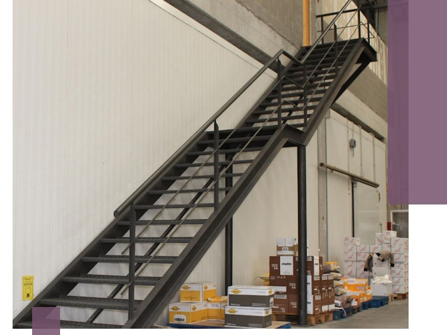 Лестницы для производства в Торжке — изготовление и монтаж