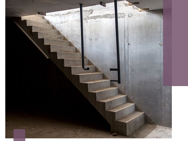 Изготовление и монтаж лестниц в подвале в Торжке