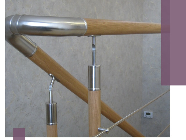 Комбинированные перила на заказ в Торжке — монтаж и производство