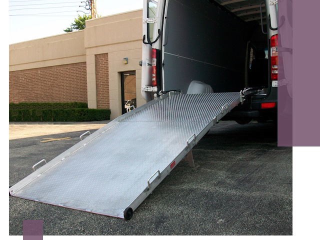 Мобильные пандусы в Торжке — производство, монтаж и аренда